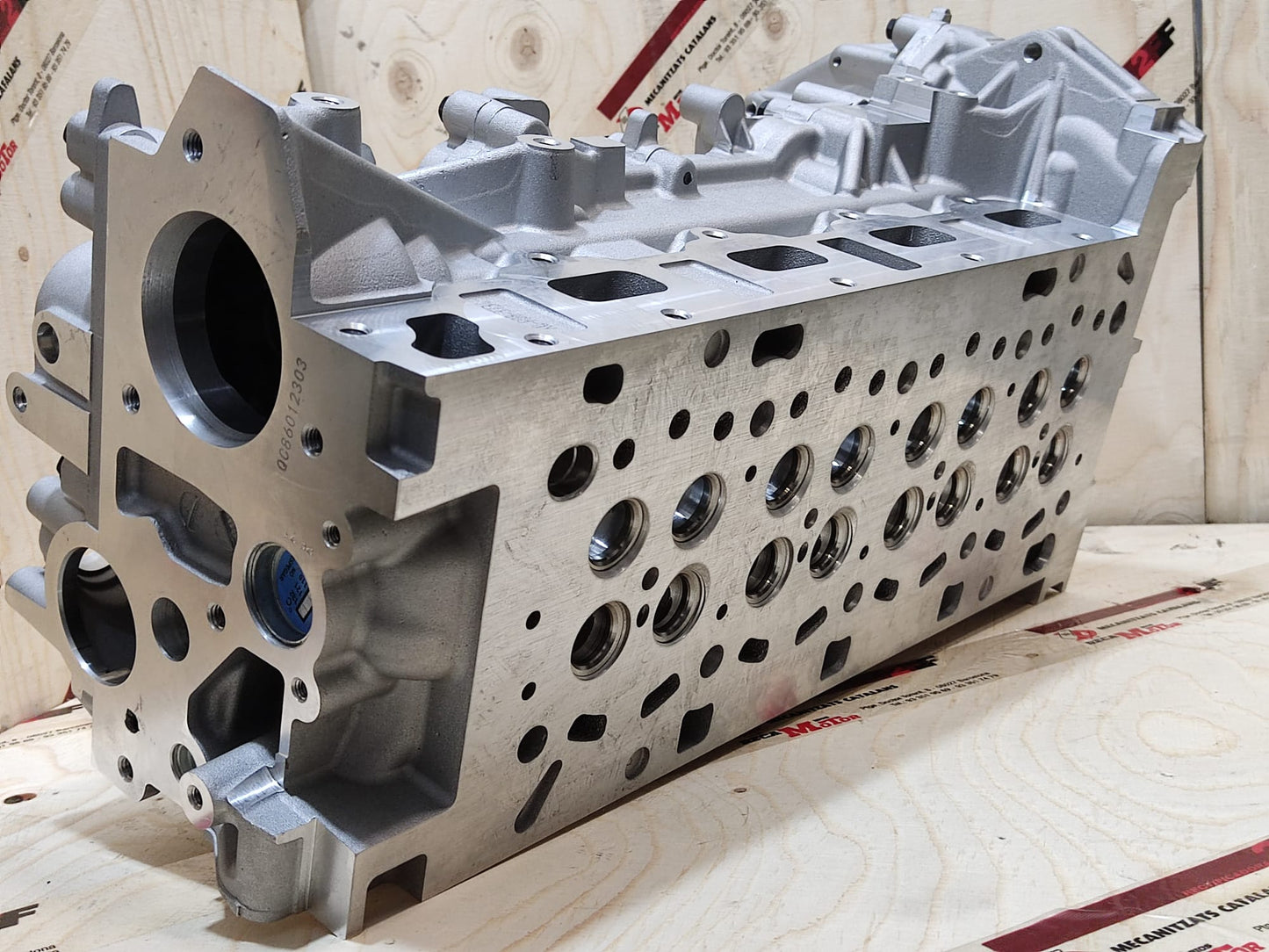 CULATA NUEVA DESNUDA 1.6 DCI R9M
