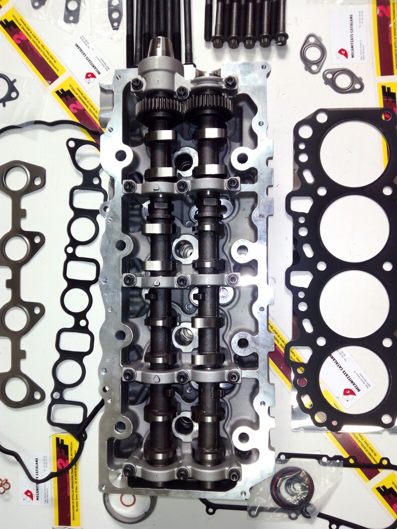 CULATA armada TOYOTA 3.0 TD 16 valvulas