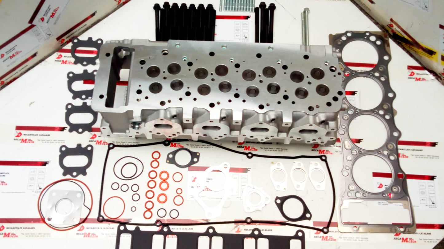 CULATA MITSUBISHI 4M42 3.0 TD ( armada con arboles )( no Cannon rail )
