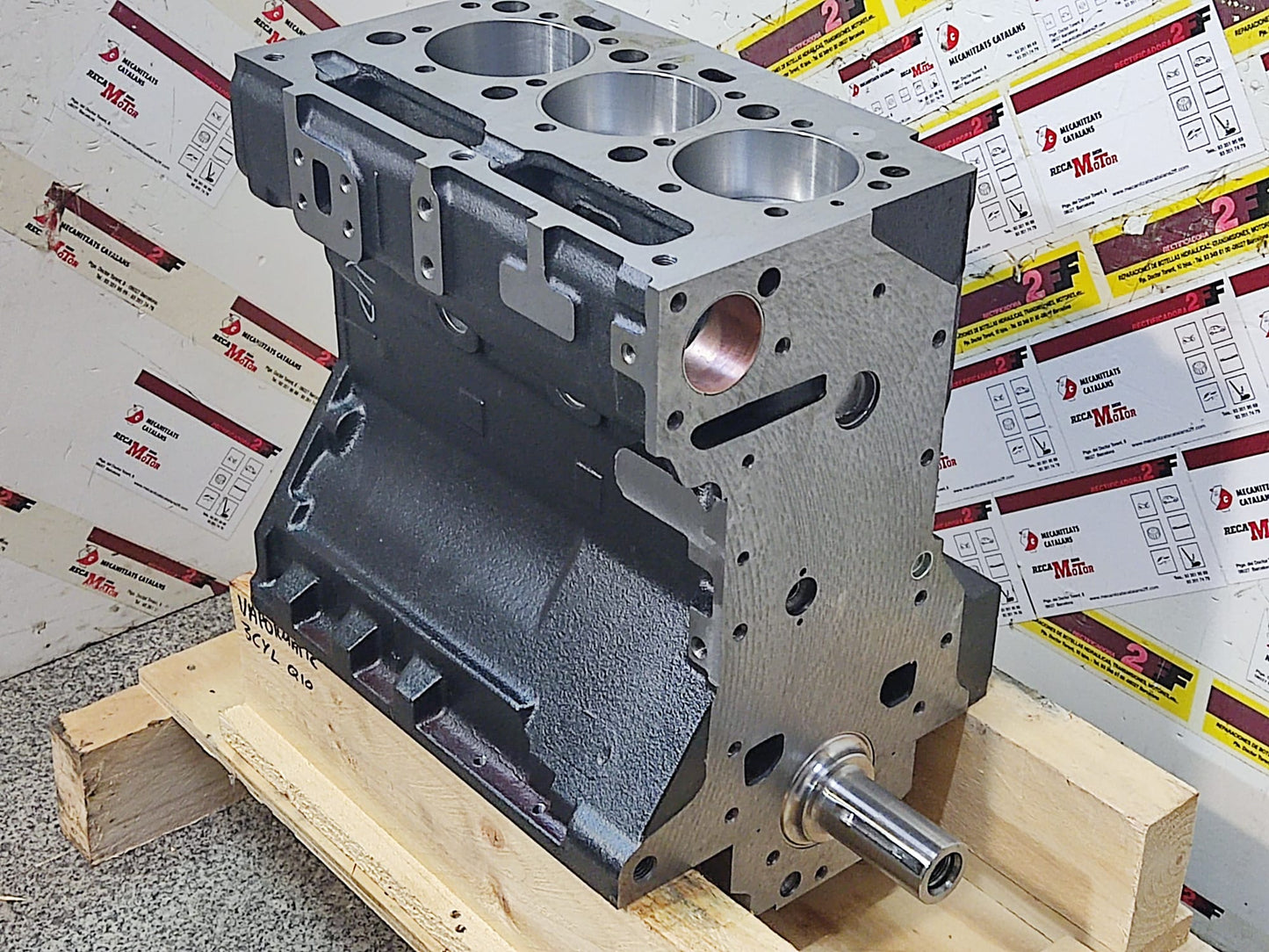 BLOQUE NUEVO ARMADO PERKINS 3 CILINDROS 3.152
