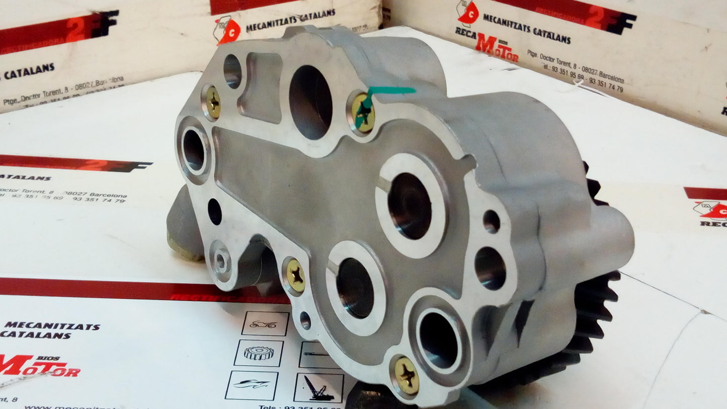 BOMBA DE ACEITE MITSUBISHI 4M42 3.0 TD ( armada con arboles )( no Cannon rail )