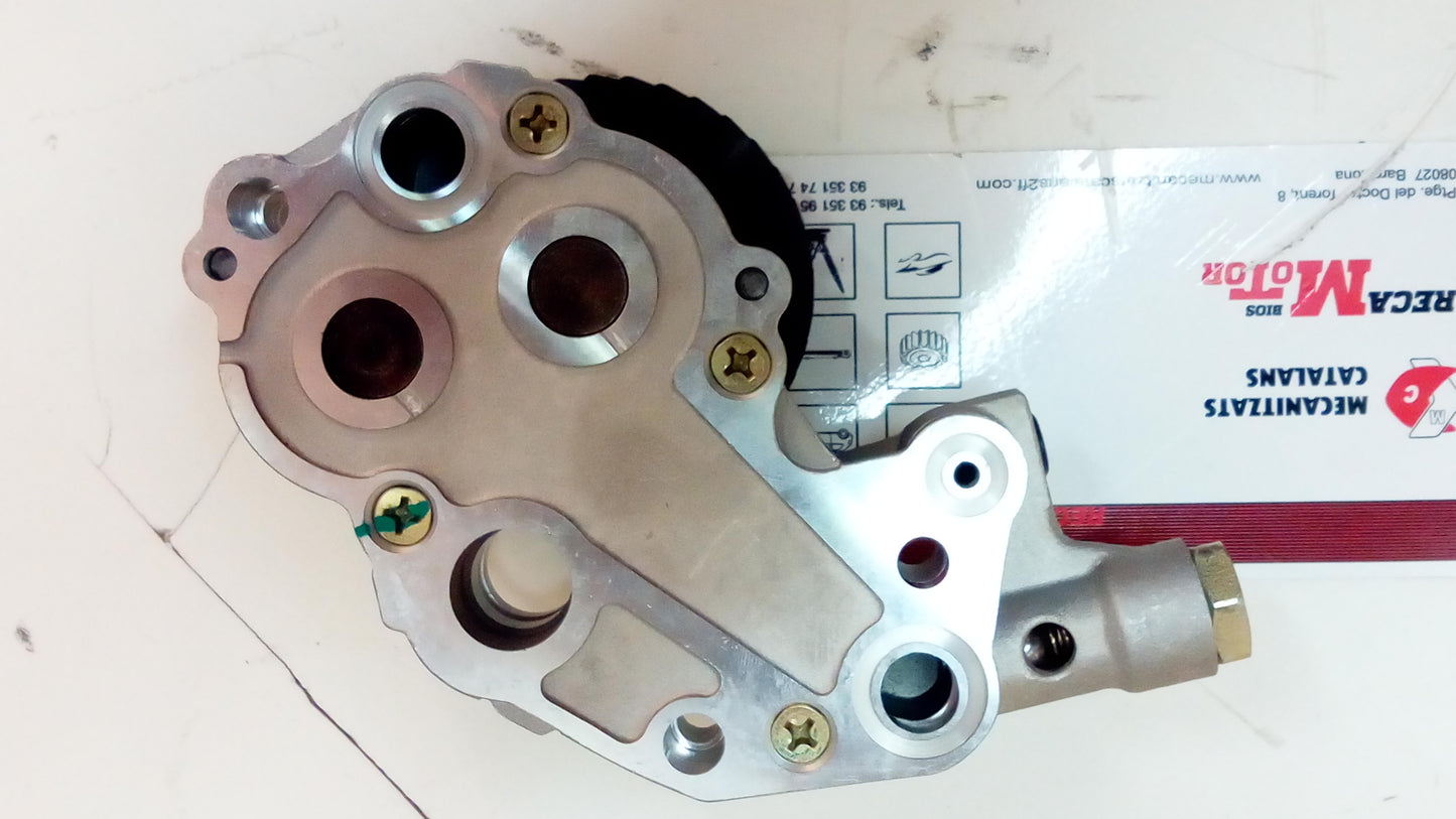 BOMBA DE ACEITE MITSUBISHI 4M42 3.0 TD ( armada con arboles )( no Cannon rail )