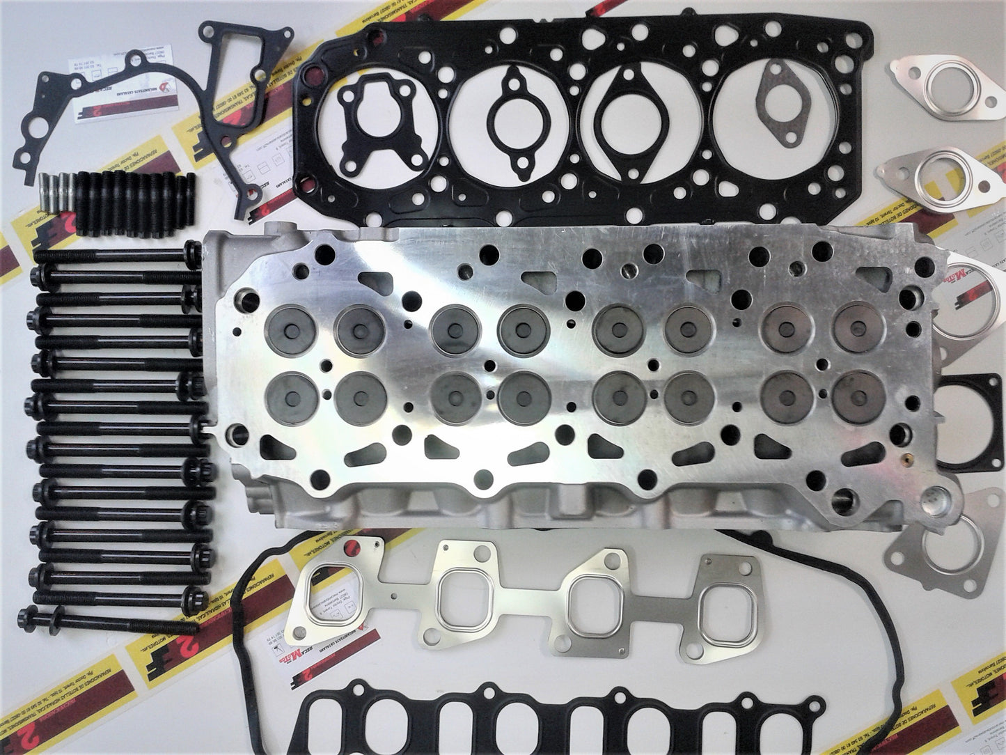 NISSAN ZD 30 CULATA ( completa con arboles de levas )