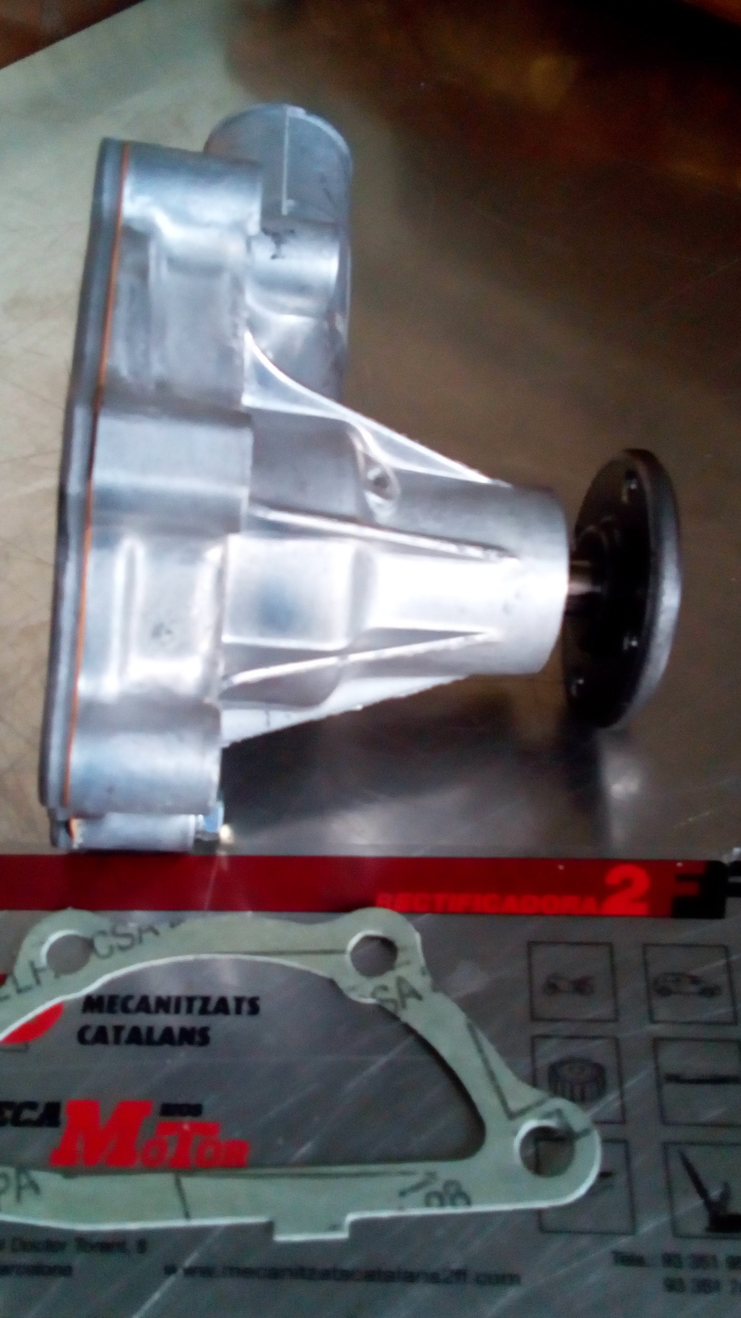 BOMBA DE AGUA MITSUBISHI SOLE