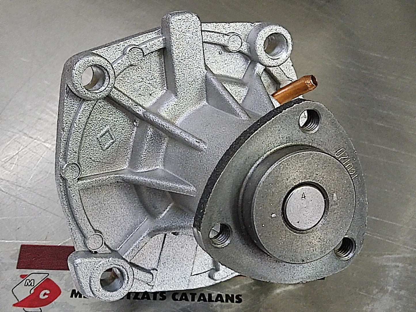 BOMBA DE AGUA MOTORES VM 2.5TD - 3.1TD JEEP OPEL LAND ROVER TOYOTA