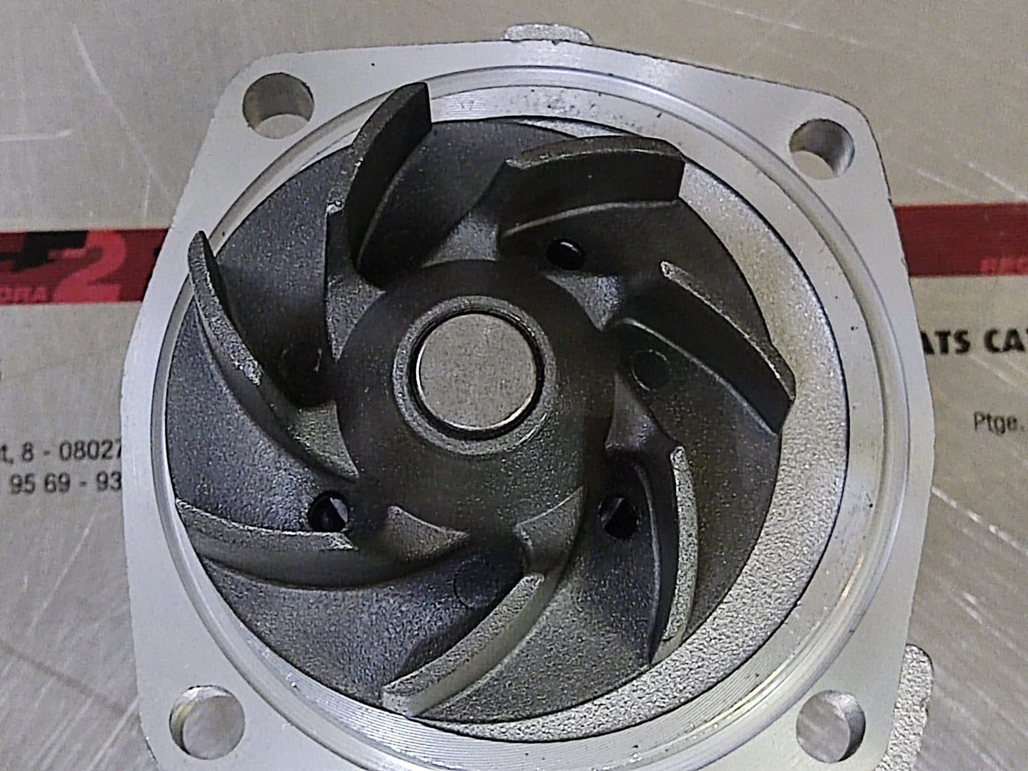 BOMBA DE AGUA MOTORES VM 2.5TD - 3.1TD JEEP OPEL LAND ROVER TOYOTA