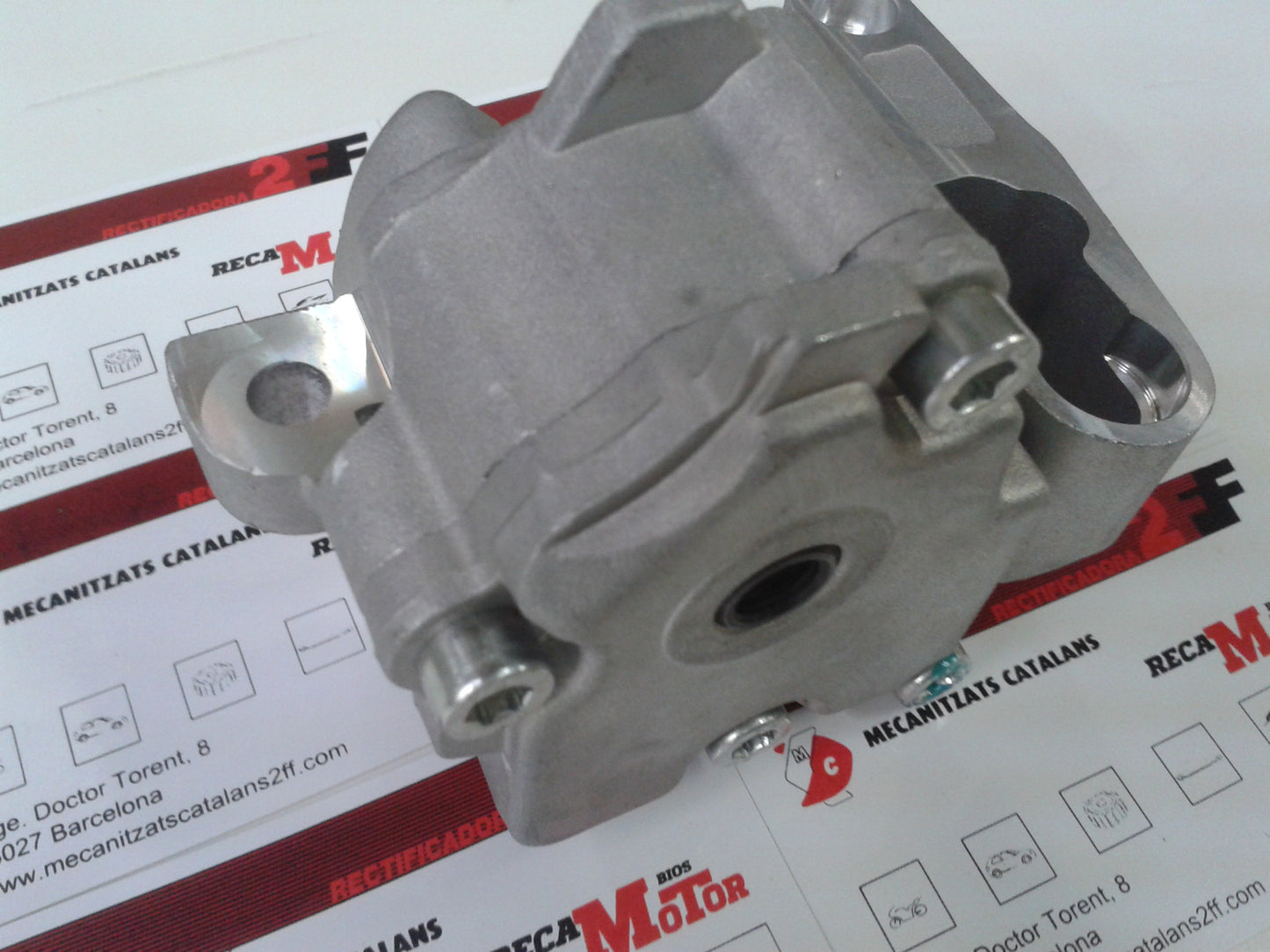BOMBA ACEITE AUDI - SEAT - SKODA - VOLKSWAGEN 2.0 TDI 16V