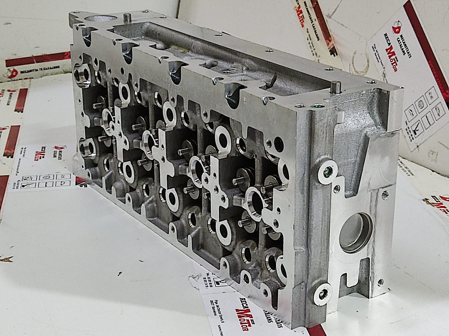 CULATA AUDI 1.6 TDI 16V <2012