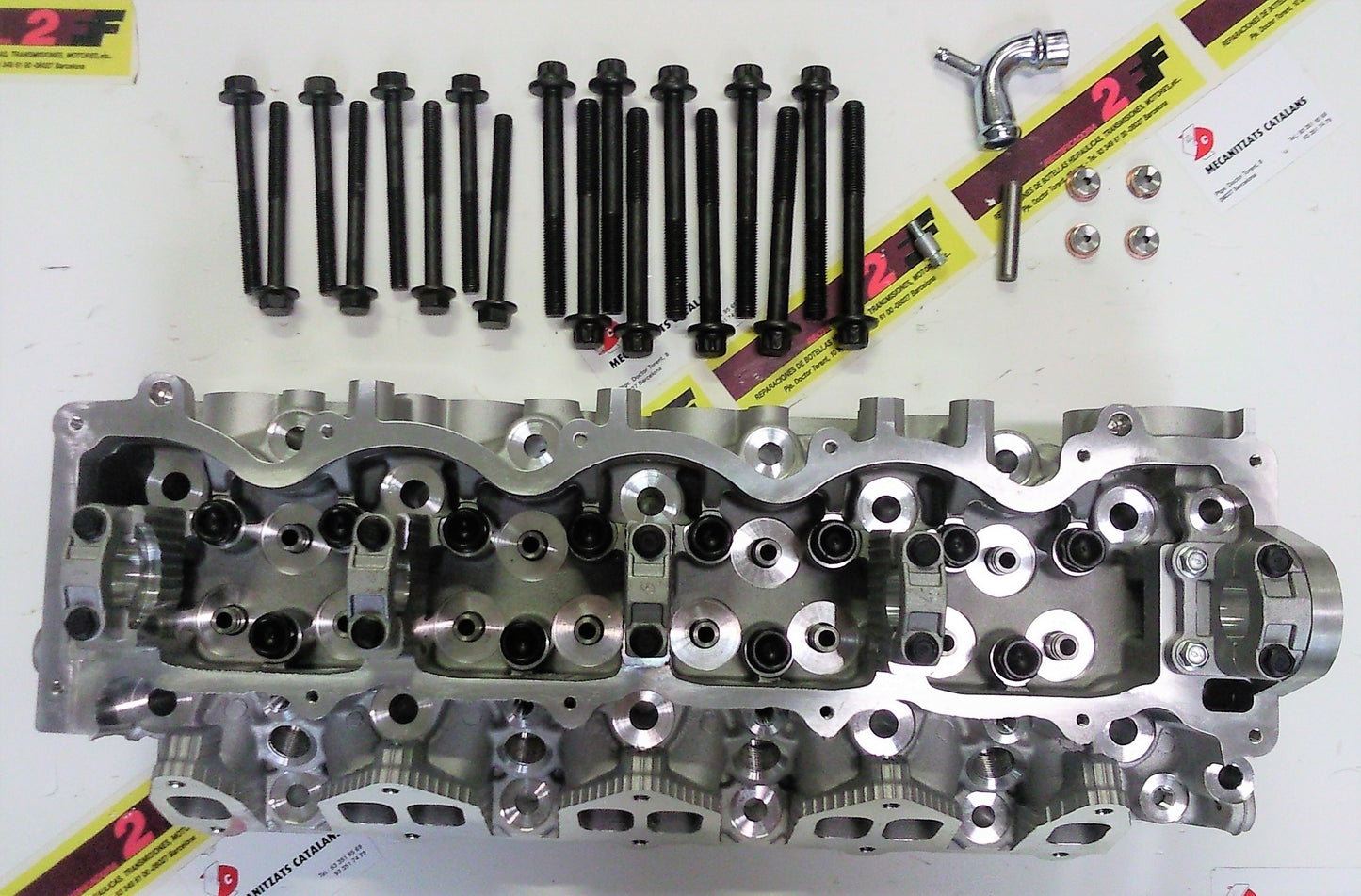 CULATA FORD MAZDA 2.5 TDI 12 VALVULAS ( desnuda )