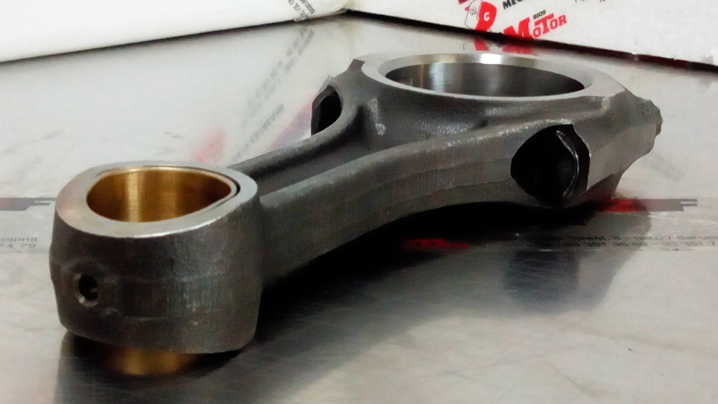 BIELA NISSAN TERRANO TD27