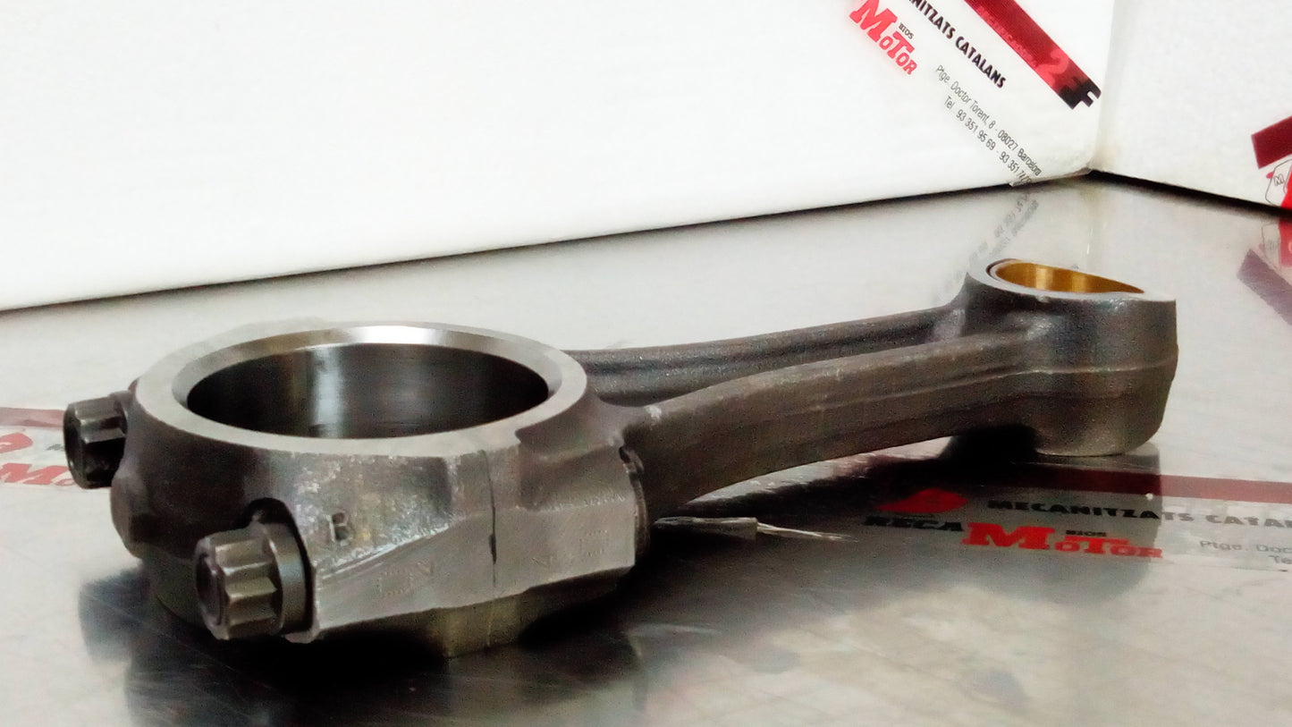 BIELA NISSAN TERRANO TD27