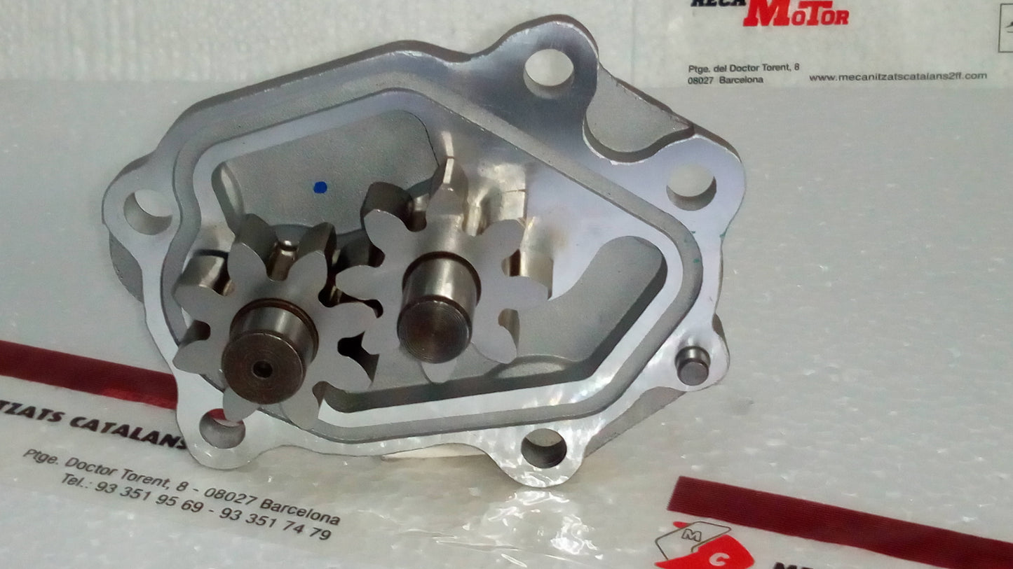 BOMBA ACEITE NISSAN BD30